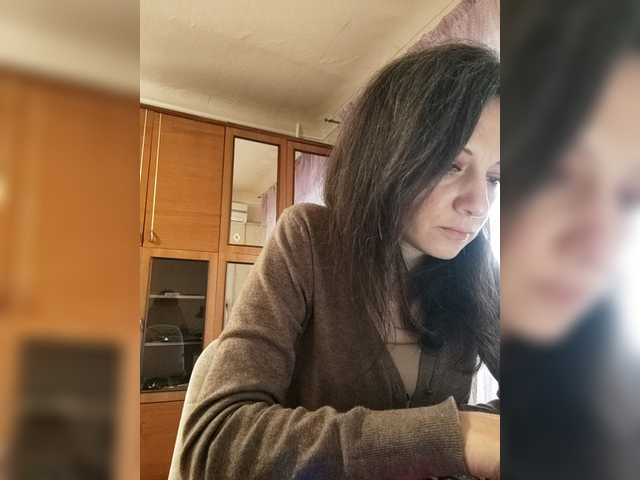 Mint-Lime's BongaCams show and profile