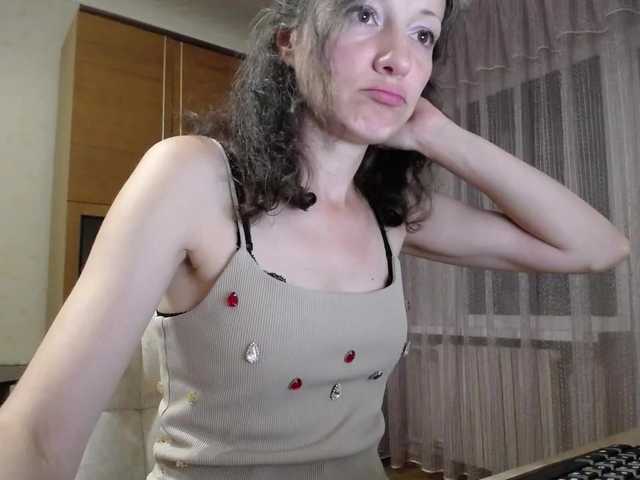 Mint-Lime live cam on BongaCams