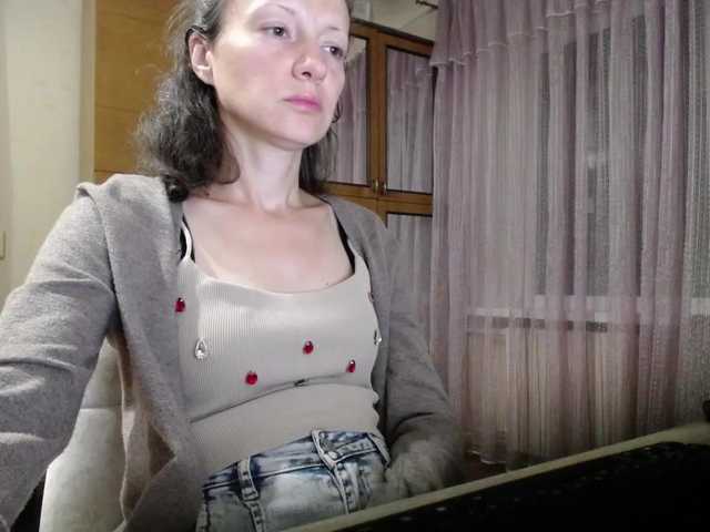 Mint-Lime live cam on BongaCams