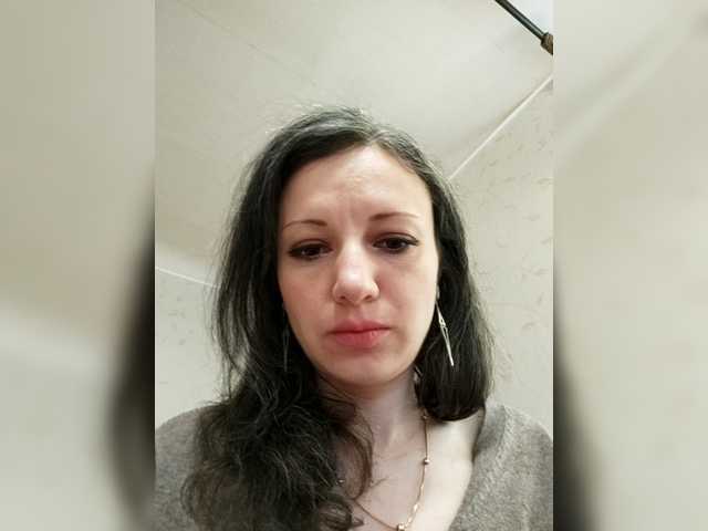 Mint-Lime's BongaCams show and profile