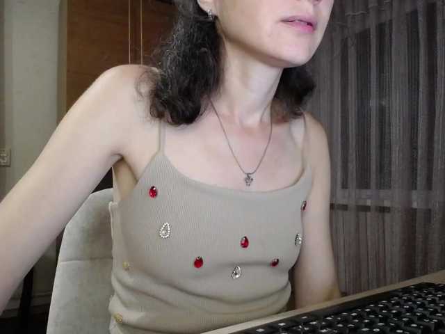 Mint-Lime live cam on BongaCams