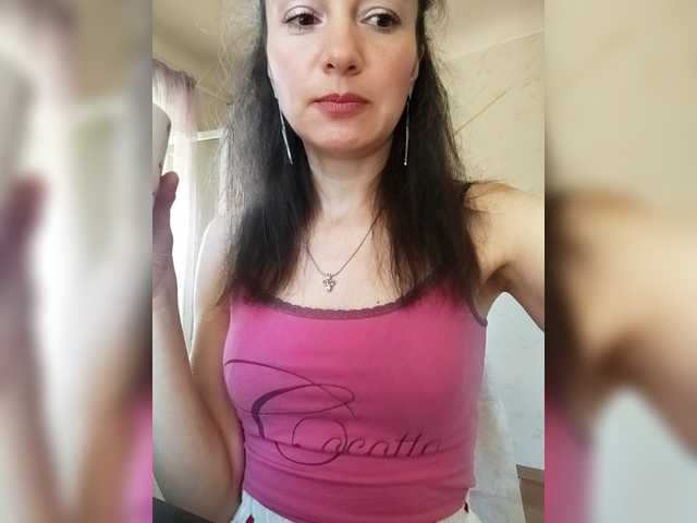 Mint-Lime live cam on BongaCams