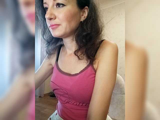 Mint-Lime live cam on BongaCams