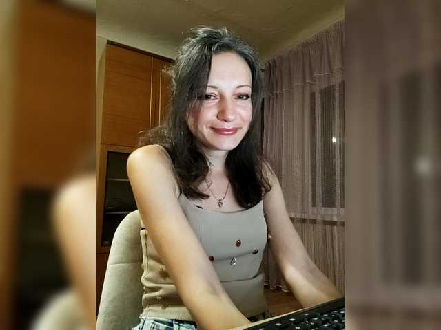 Mint-Lime live cam on BongaCams