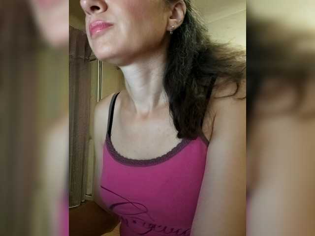 Mint-Lime live cam on BongaCams