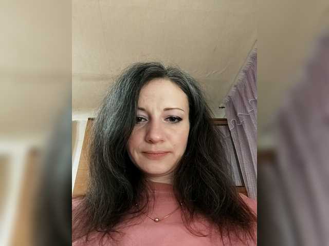 Mint-Lime's BongaCams show and profile