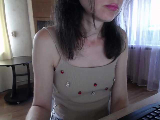 Mint-Lime live cam on BongaCams