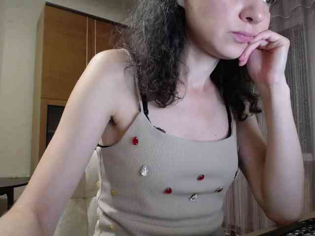 Millie webcam