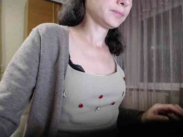 Millie webcam