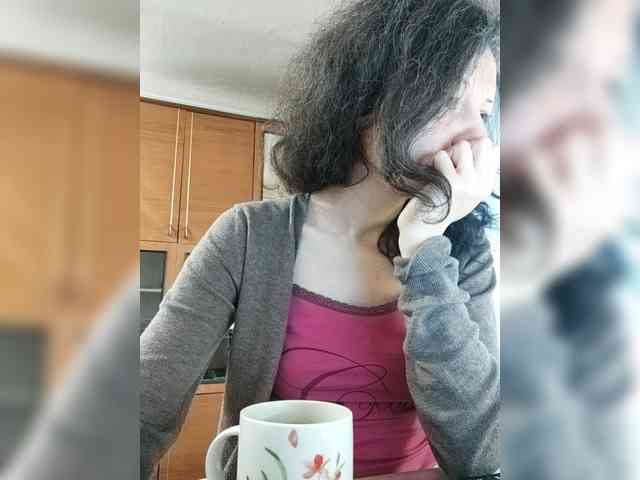 Viviennn webcam