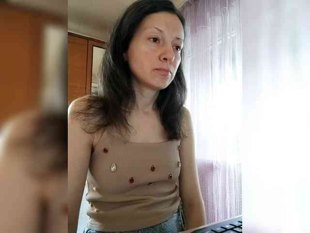 Viviennn webcam
