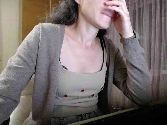 Millie webcam