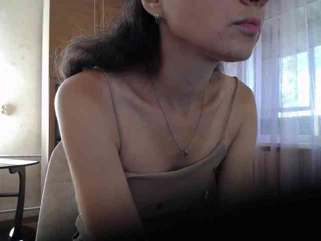 Millie webcam