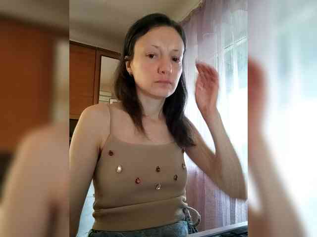 Viviennn webcam