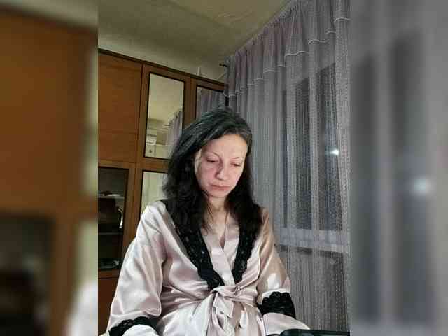 Viviennn webcam