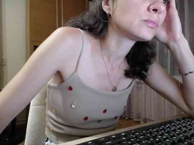 Millie webcam