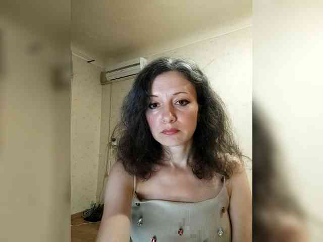 Millie webcam
