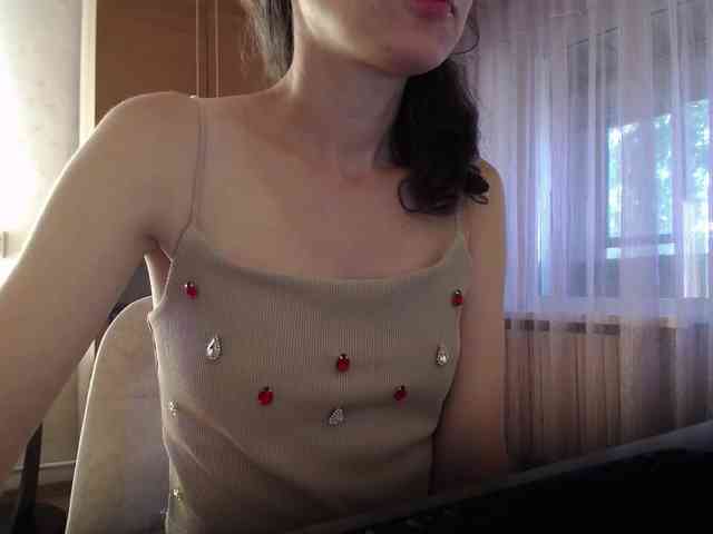 Millie webcam