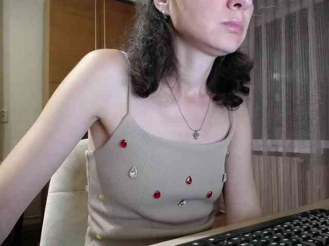 Millie webcam