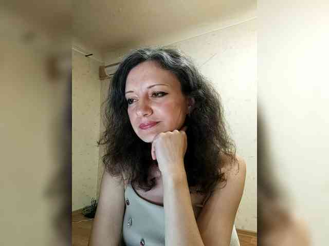 Millie webcam