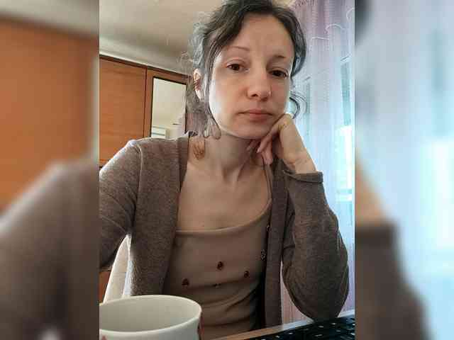 Viviennn webcam