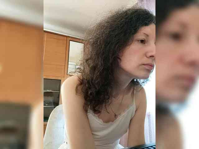Viviennn webcam