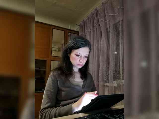 Viviennn webcam