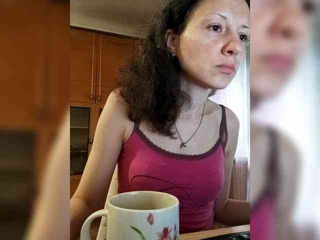 Viviennn webcam