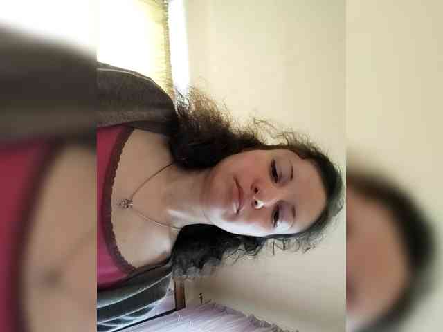Viviennn webcam