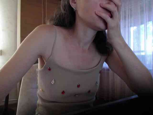 Millie webcam