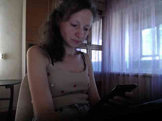Millie webcam