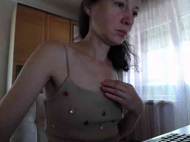 Millie webcam