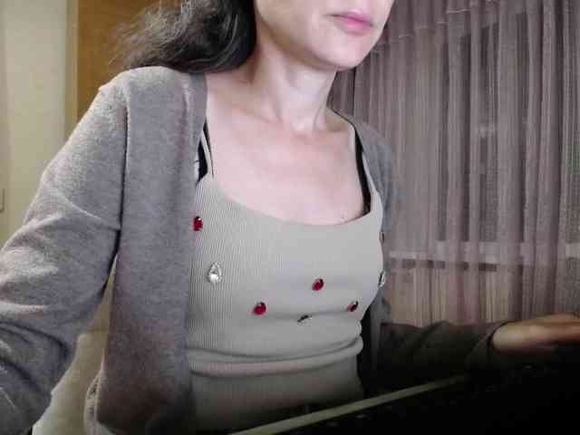 Millie webcam