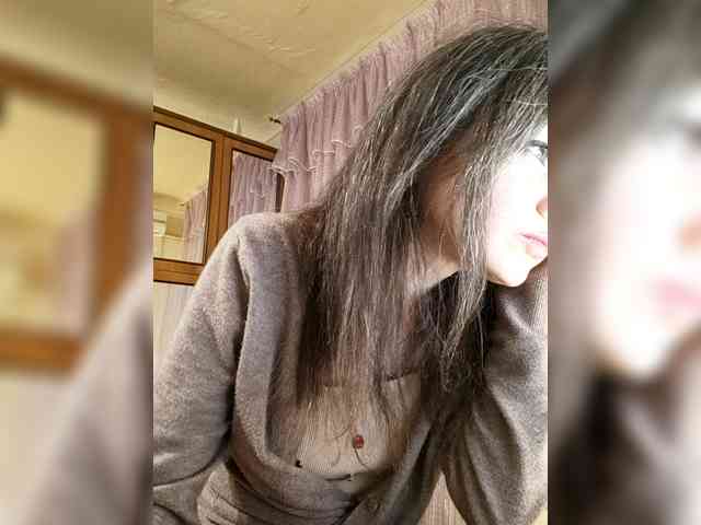 Viviennn webcam