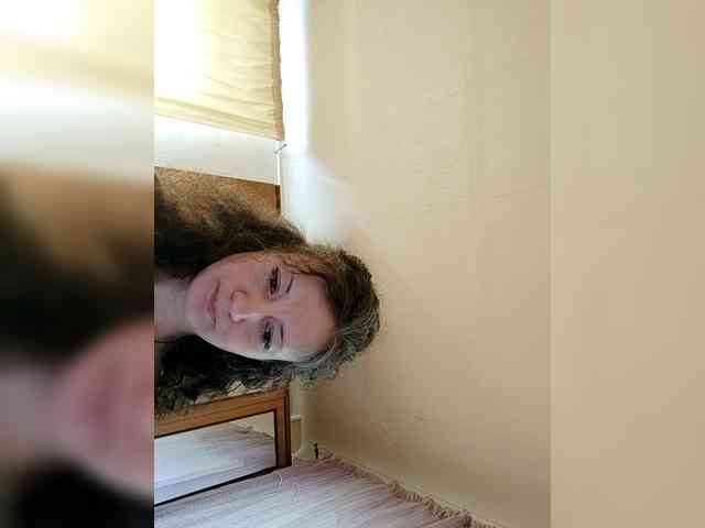 Viviennn webcam