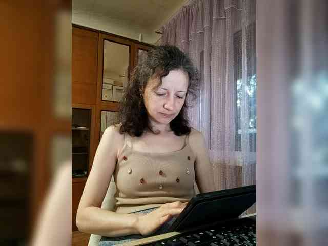Viviennn webcam