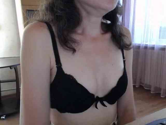 Millie webcam
