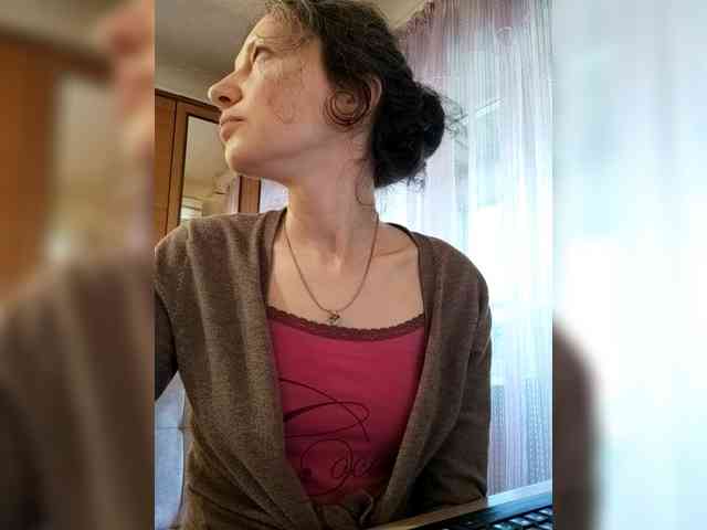 Viviennn webcam