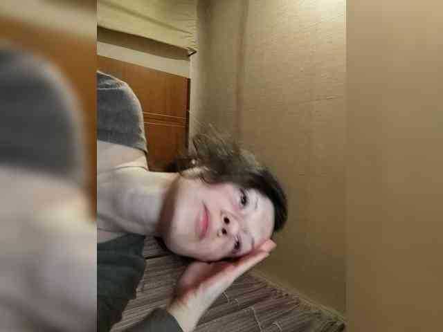 Viviennn webcam