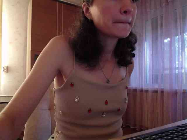 Millie webcam
