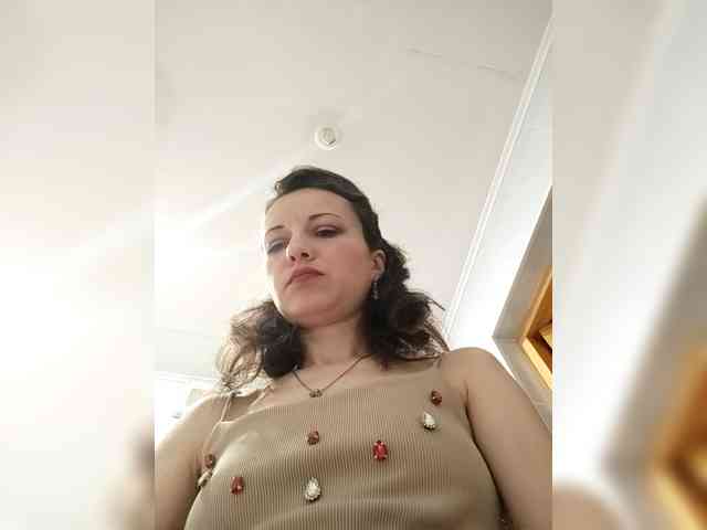 Modelo: Viviennn
