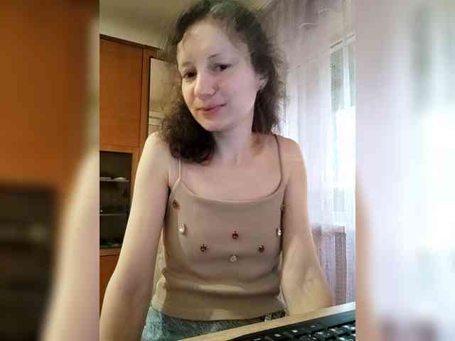Viviennn webcam
