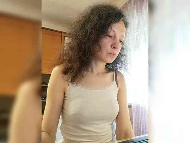 Viviennn webcam