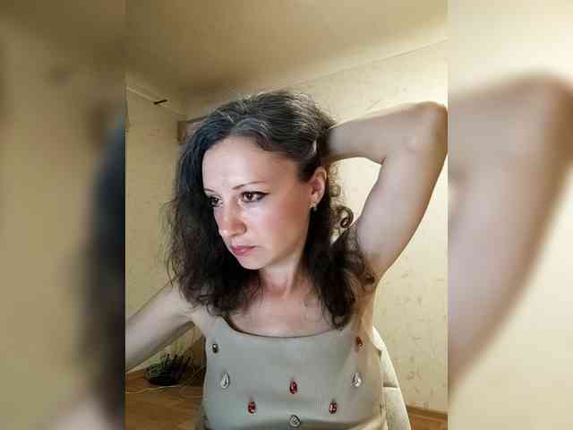 Millie webcam