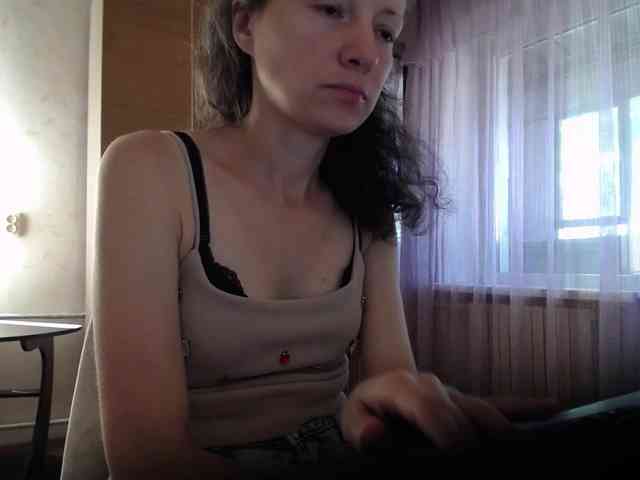 Millie webcam