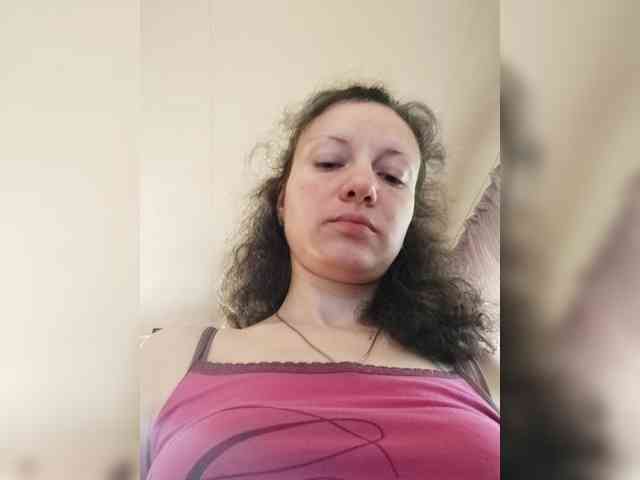 Viviennn webcam