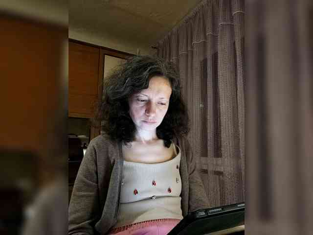 Viviennn webcam