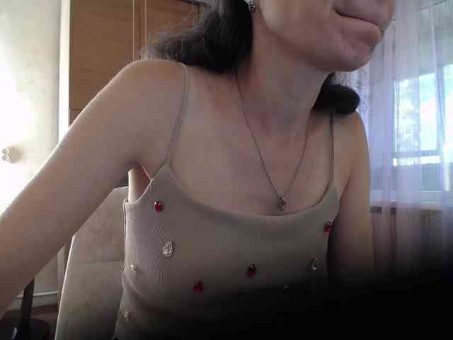 Millie webcam