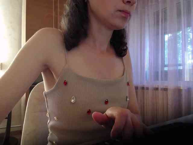 Millie webcam
