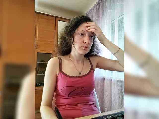 Viviennn webcam
